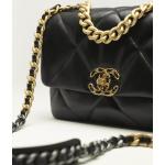 CHANEL 19 Bag