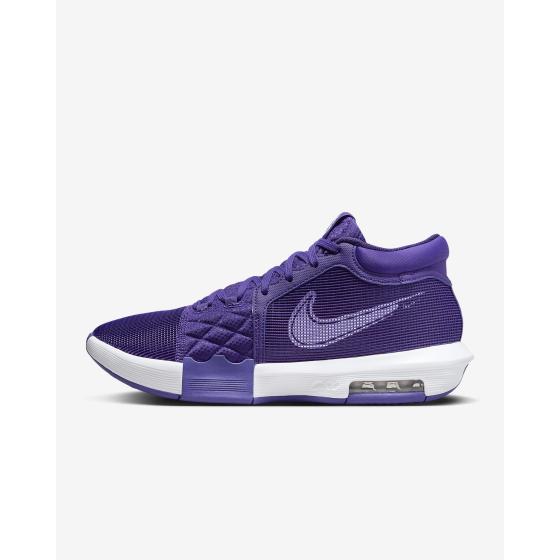 LeBron Witness 8 Basketball Shoes