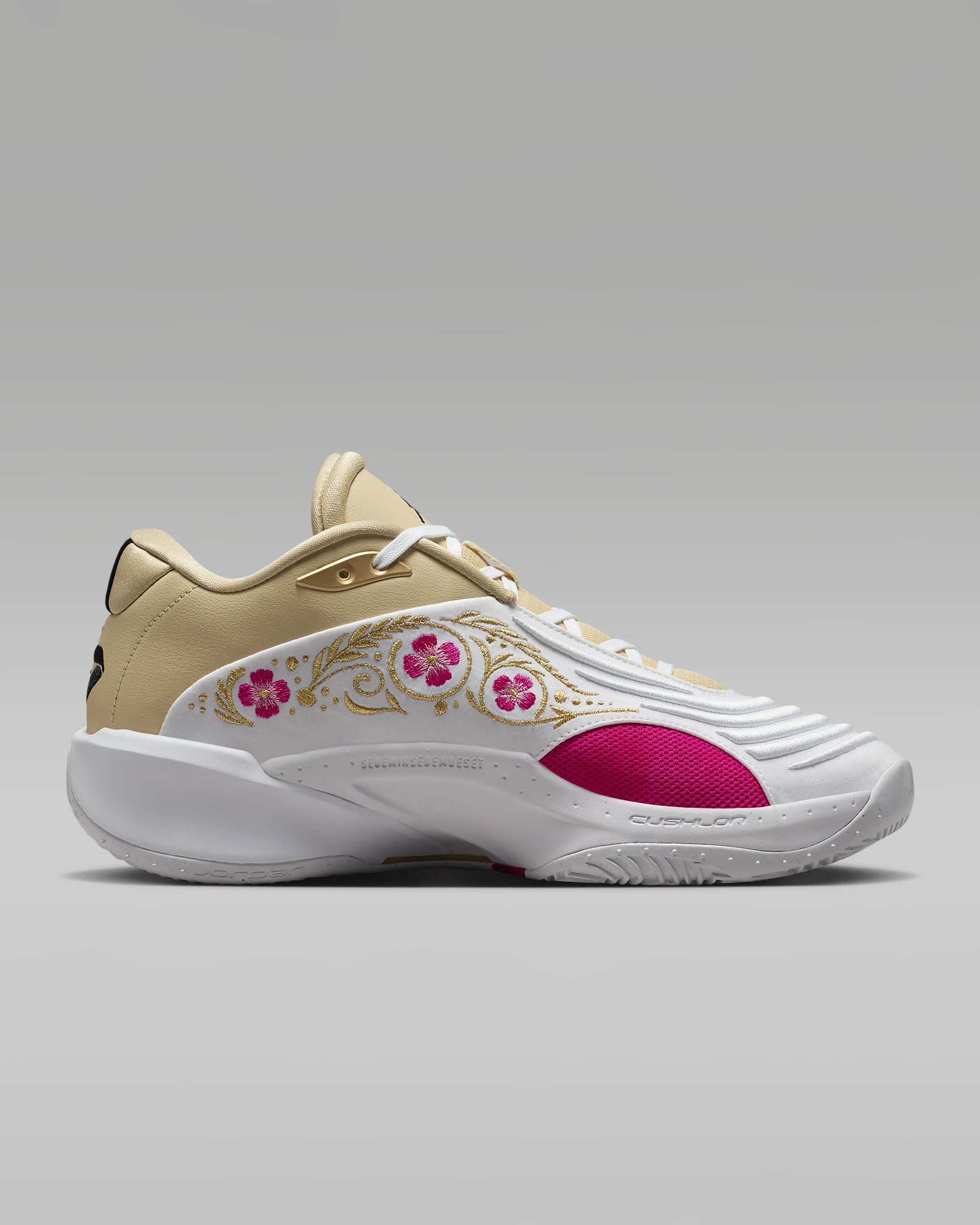 Luka 3 SE "Matador" Basketball shoes